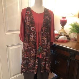 Lovely kimono and top by Blu Heaven